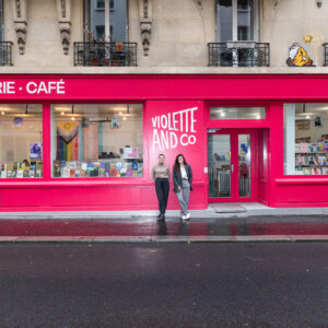 Réouverture de la librairie lesbienne Violette and Co